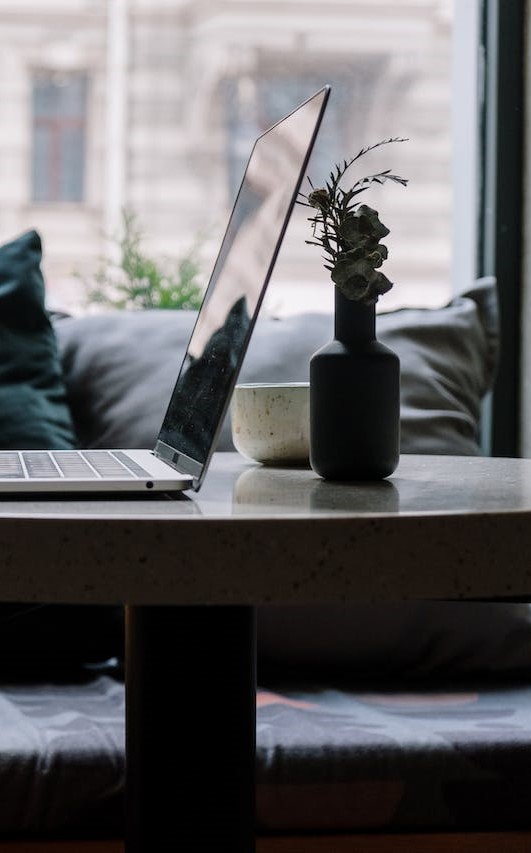 SEO optimizacija sajta za bolje rangiranje na pretraživačima.